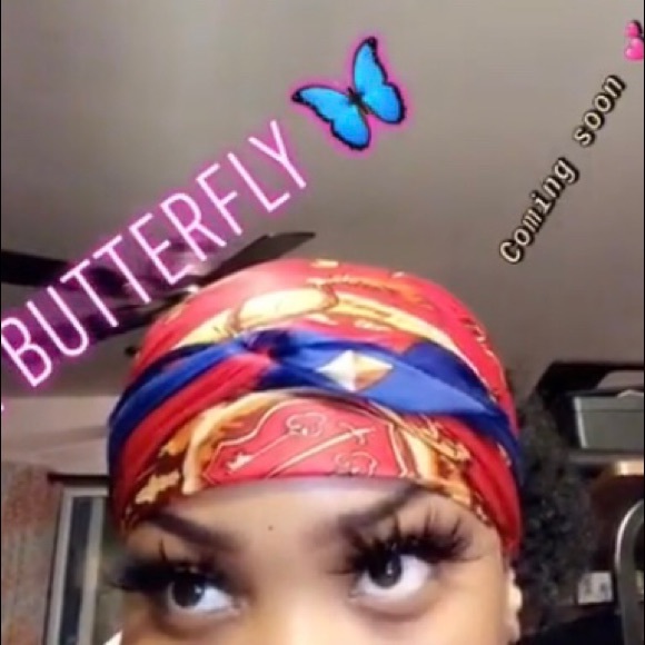 Style: BUTTERFLY 🦋 - Picture 3 of 6